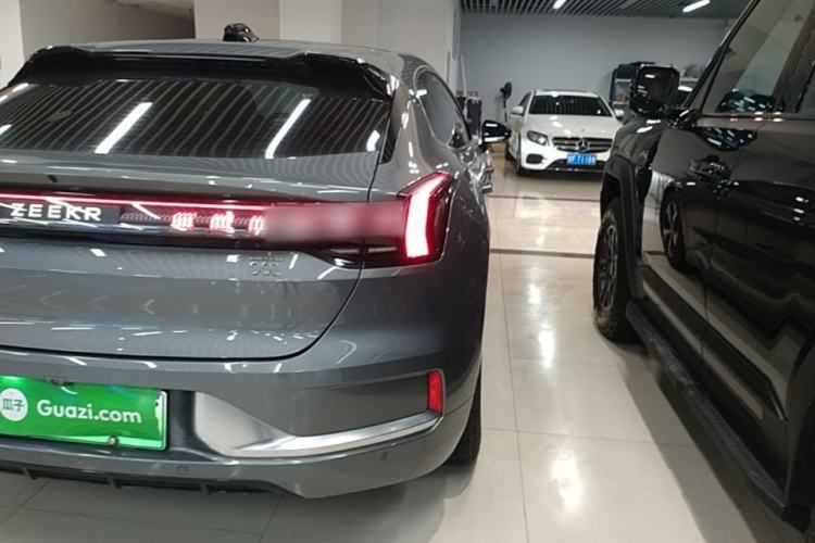 Used Zeekr 001 2023 WE Edition 100 kWh Exterior 2