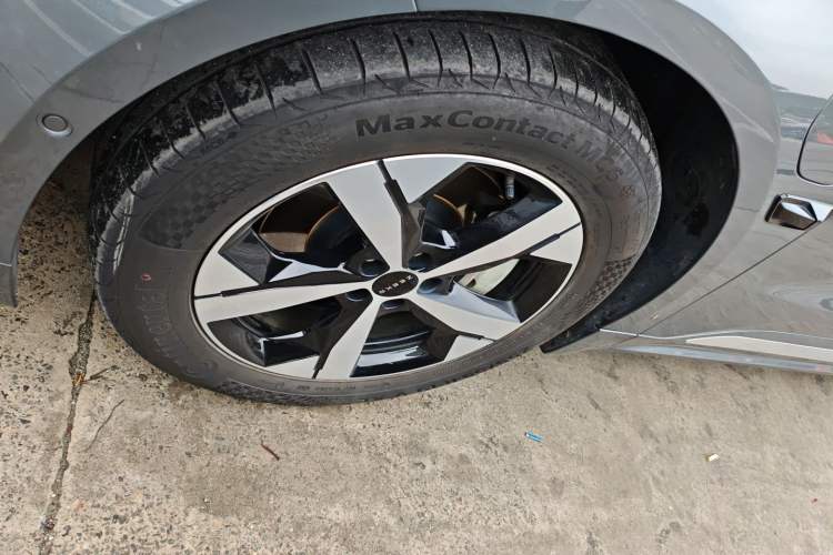 Used Zeekr 001 2023 WE Edition 100 kWh Exterior 3
