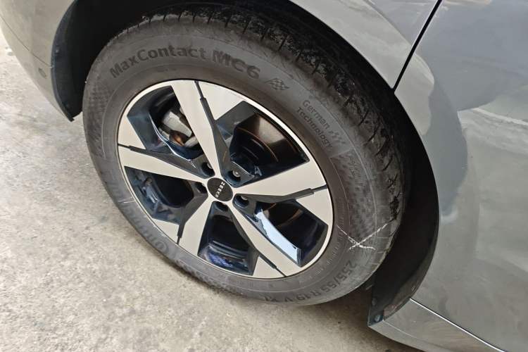 Used Zeekr 001 2023 WE Edition 100 kWh Exterior 4