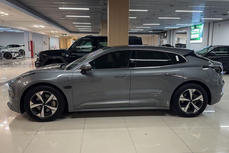 Used Zeekr 001 2023 WE Edition 100 kWh Exterior 4