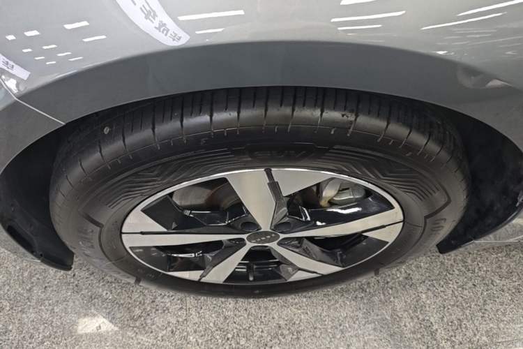 Used Zeekr 001 2023 WE Edition 100 kWh Exterior 4
