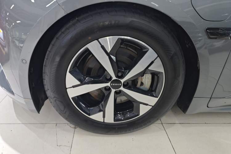 Used Zeekr 001 2023 WE Edition 100 kWh Exterior 7