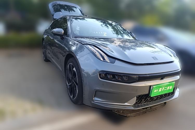 Used Zeekr 001 2023 WE Edition 100 kWh Front Right 45 Deg