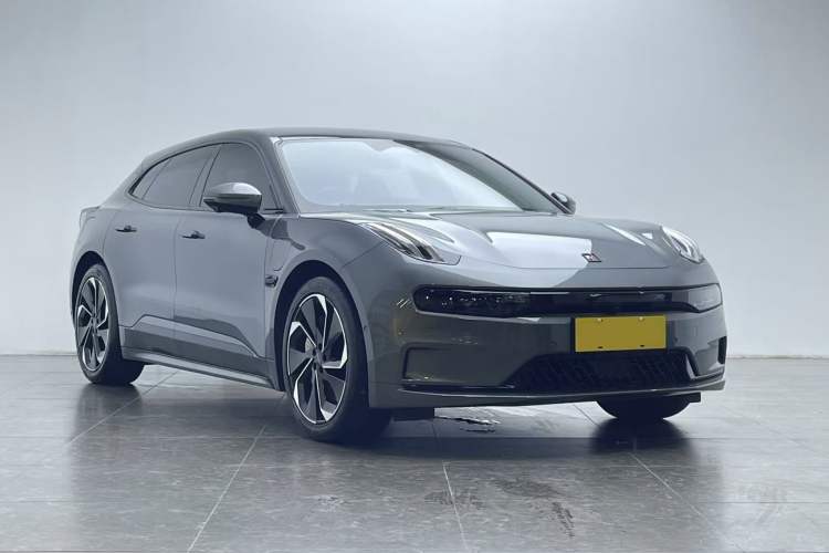 Used Zeekr 001 2023 WE Edition 100 kWh Front Right 45 Deg