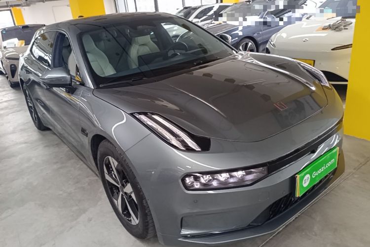 Used Zeekr 001 2023 WE Edition 86 kWh Front Right 45 Deg