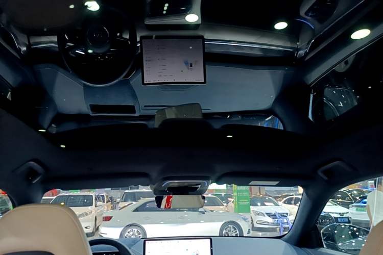 Used Zeekr 001 2023 WE Edition 100 kWh Headliner