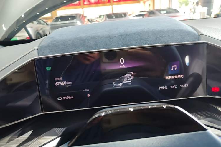 Used Zeekr 001 2023 WE Edition 100 kWh Instrument Cluster