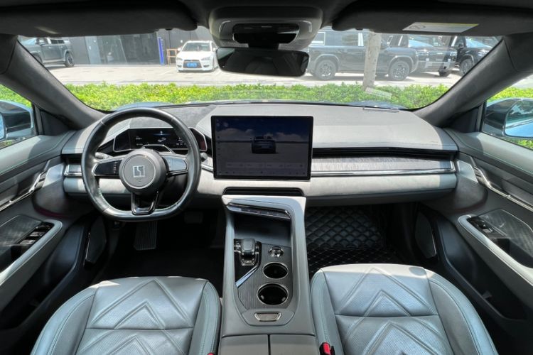 Used Zeekr 001 2023 WE Edition 86 kWh Interior 3