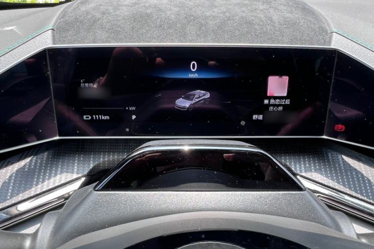 Used Zeekr 001 2023 WE Edition 86 kWh Interior 6