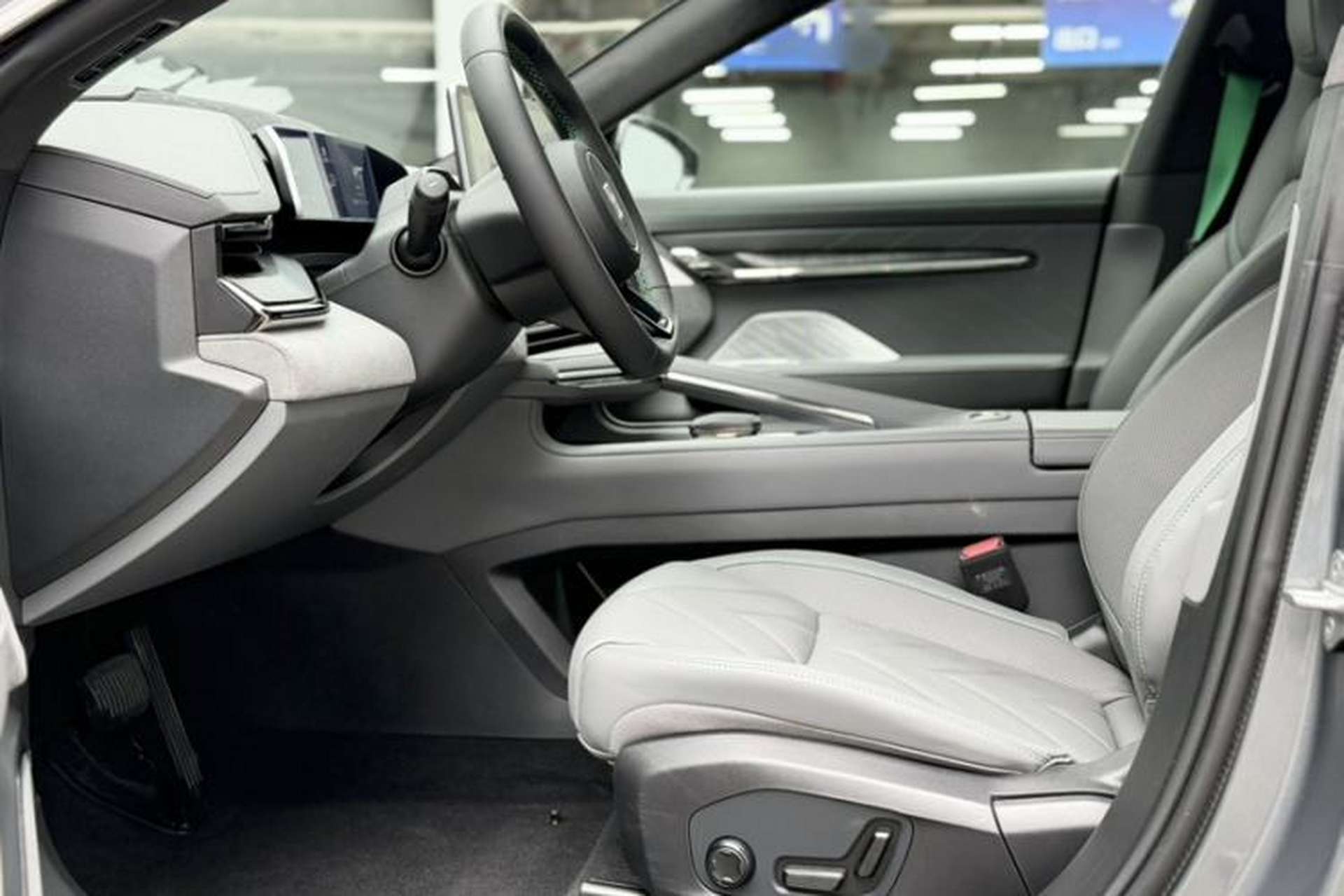 Used Zeekr 001 2023 ME Edition 100 kWh Interior 7
