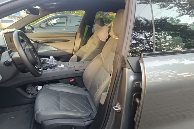 Used Zeekr 001 2023 WE Edition 100 kWh Left Front Seat