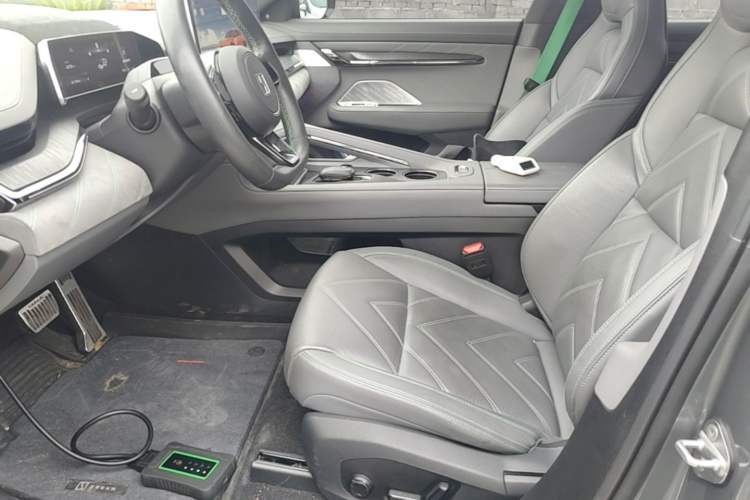Used Zeekr 001 2023 WE Edition 86 kWh Left Front Seat