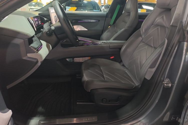 Used Zeekr 001 2023 WE Edition 100 kWh Left Front Seat