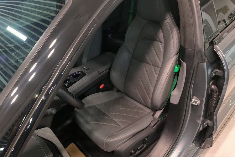 Used Zeekr 001 2023 WE Edition 86 kWh Left Front Seat