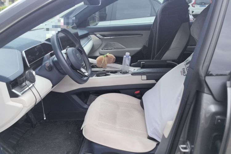Used Zeekr 001 2023 WE Edition 100 kWh Left Front Seat