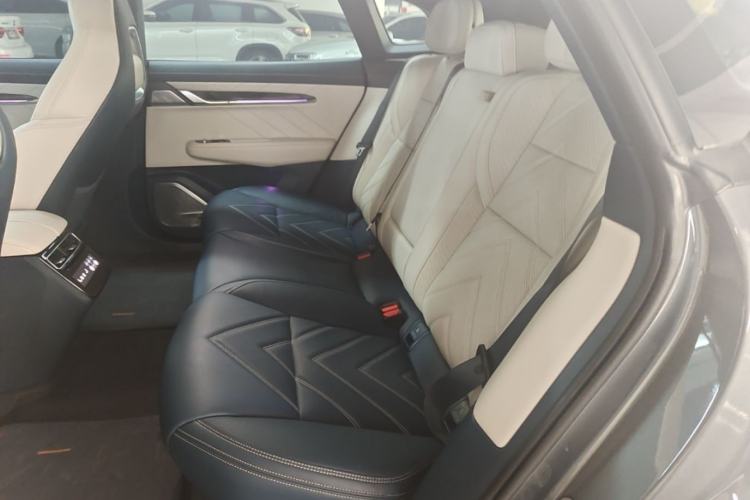 Used Zeekr 001 2023 ME Edition 100 kWh Left Rear Seat