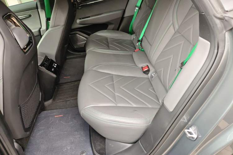 Used Zeekr 001 2023 WE Edition 100 kWh Left Rear Seat