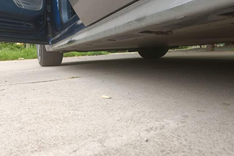 Used Zeekr 001 2023 WE Edition 86 kWh Left Side Sill