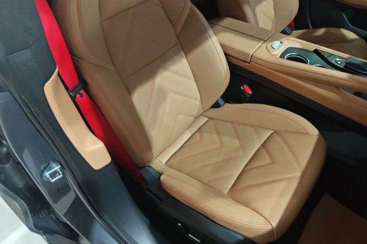 Used Zeekr 001 2023 WE Edition 100 kWh Right Front Seat