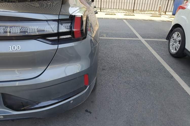 Used Zeekr 001 2023 WE Edition 100 kWh Right Rear Taillight
