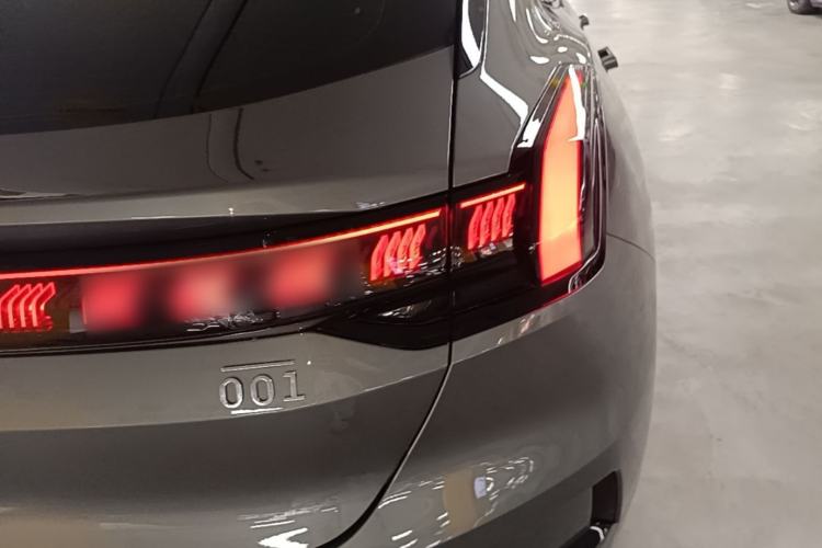 Used Zeekr 001 2023 WE Edition 86 kWh Right Rear Taillight