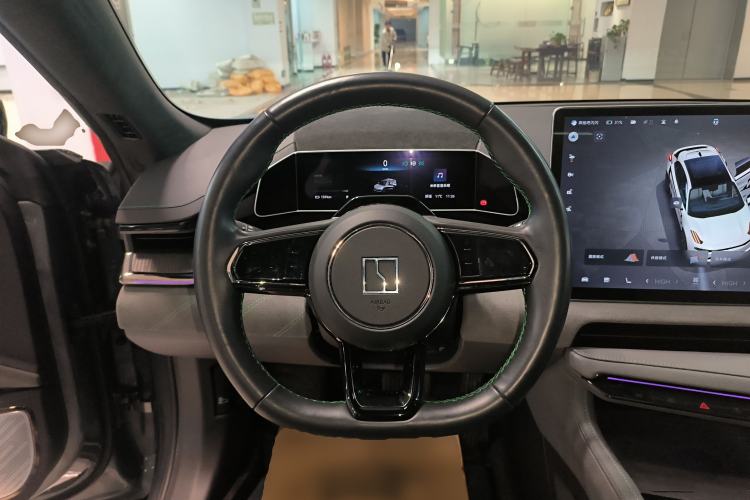 Used Zeekr 001 2023 WE Edition 86 kWh Steering Wheel