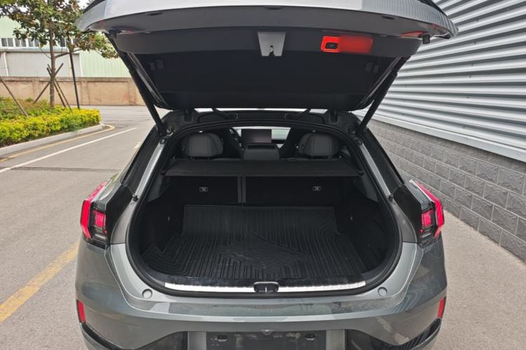 Used Zeekr 001 2023 WE Edition 100 kWh Trunk