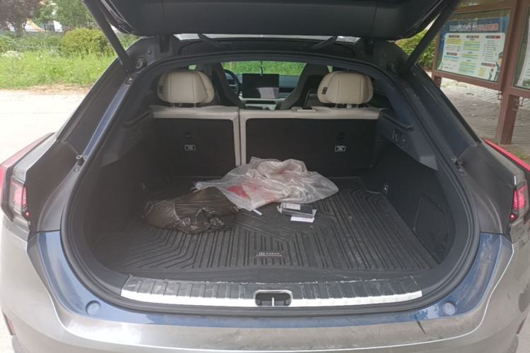 Used Zeekr 001 2023 WE Edition 86 kWh Trunk
