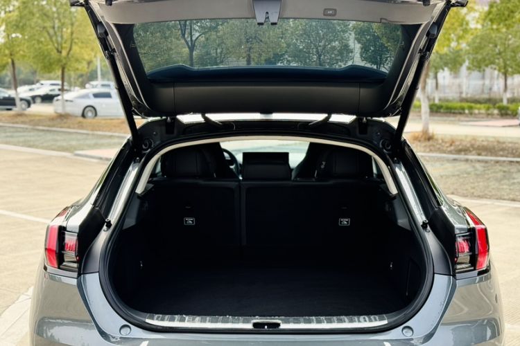 Used Zeekr 001 2023 WE Edition 100 kWh Trunk