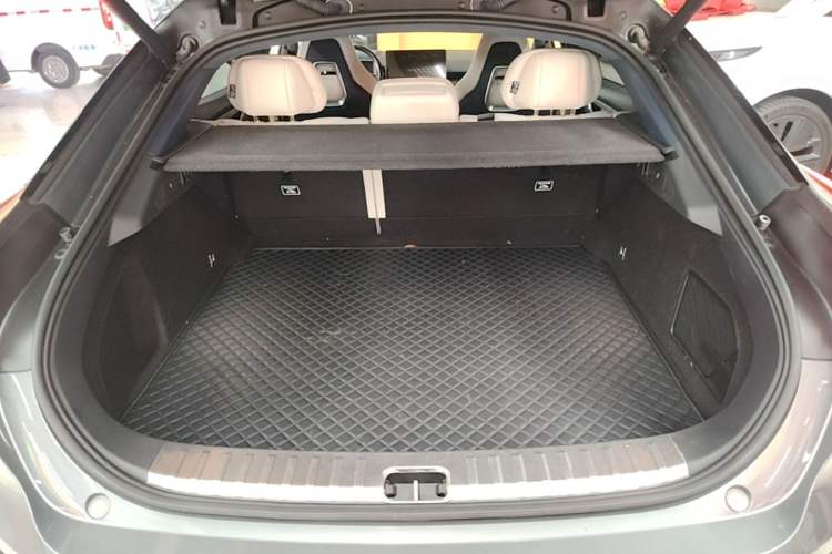 Used Zeekr 001 2023 WE Edition 100 kWh Trunk