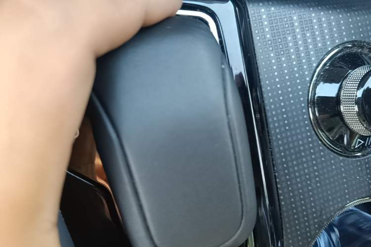 Used Zeekr 001 2023 WE Edition 100 kWh Vehicle Key