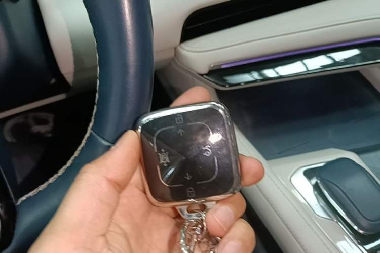 Used Zeekr 001 2023 WE Edition 86 kWh Vehicle Key