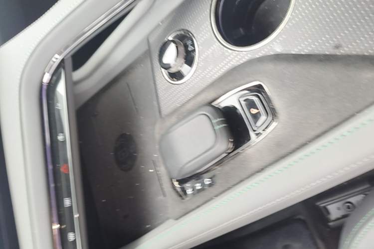 Used Zeekr 001 2023 WE Edition 86 kWh Vehicle Key