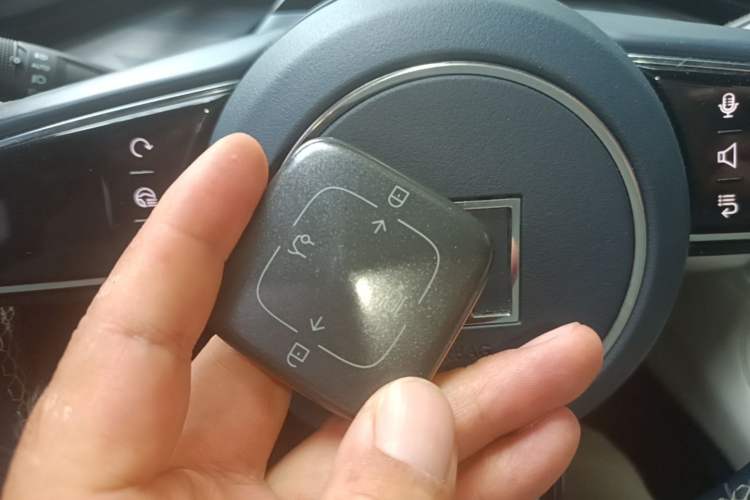 Used Zeekr 001 2023 WE Edition 86 kWh Vehicle Key