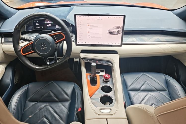 Used Zeekr 001 2023 ME Edition 100 kWh Center Console