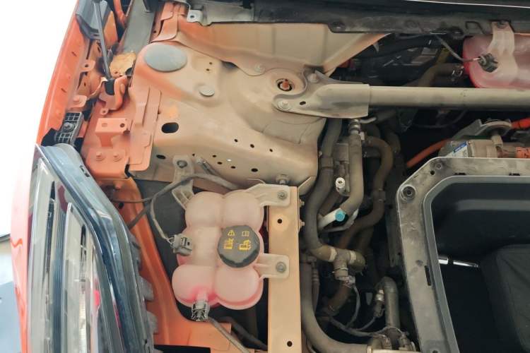 Used Zeekr 001 2023 WE Edition 100 kWh Engine Bay Right