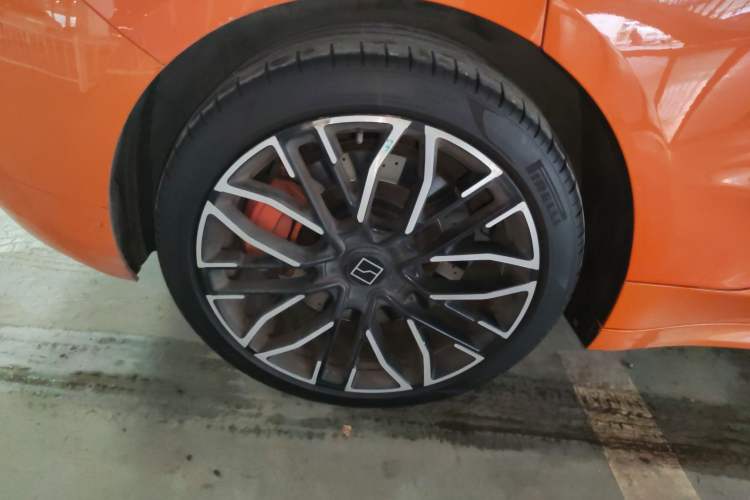 Used Zeekr 001 2023 YOU Edition 100 kWh Exterior 8