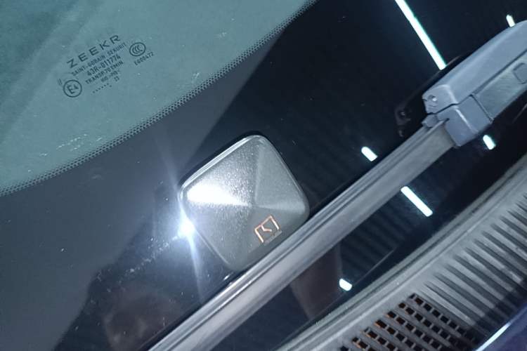 Used Zeekr 001 2023 YOU Edition 100 kWh Interior 1