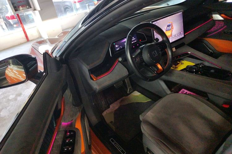 Used Zeekr 001 2023 YOU Edition 100 kWh Interior 3