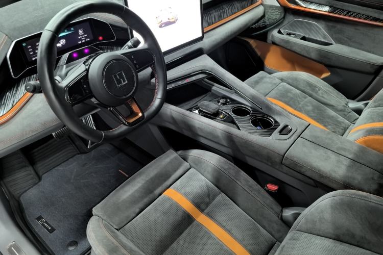 Used Zeekr 001 2023 YOU Edition 100 kWh Interior 8