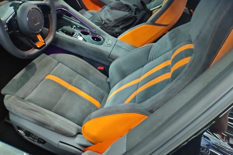 Used Zeekr 001 2023 YOU Edition 100 kWh Left Front Seat