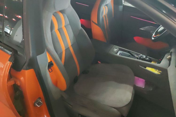 Used Zeekr 001 2023 YOU Edition 100 kWh Right Front Seat