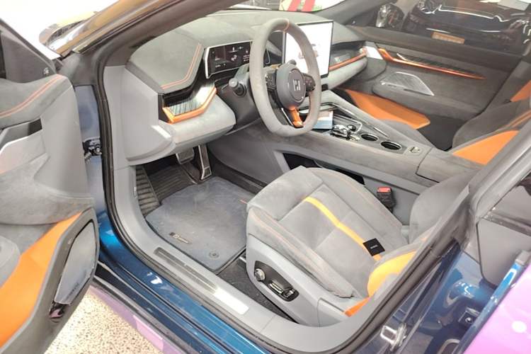 Used Zeekr 001 2023 YOU Edition 100 kWh Driver Seat
