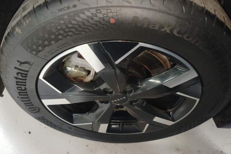 Used Zeekr 001 2023 WE Edition 86 kWh Exterior 2
