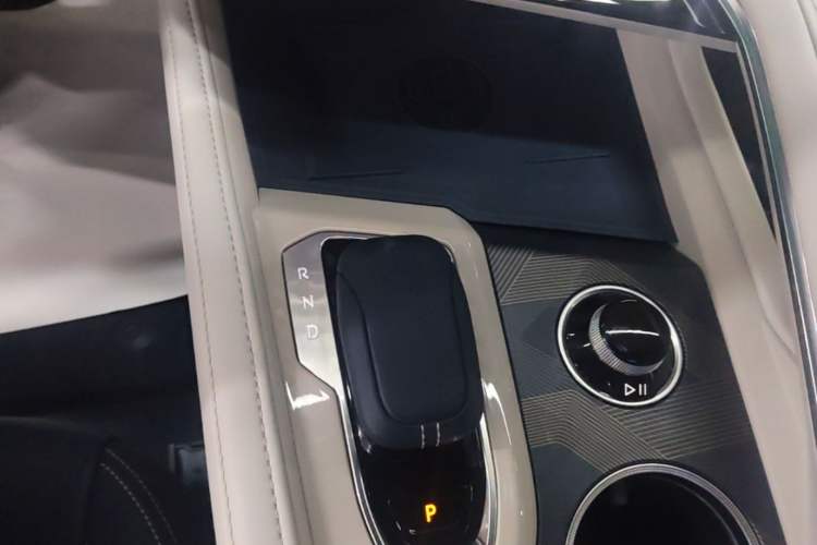 Used Zeekr 001 2023 YOU Edition 100 kWh Gear Lever