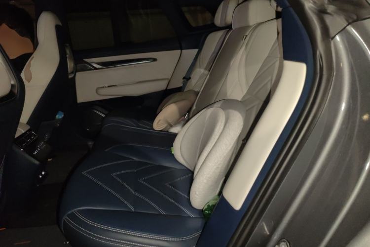 Used Zeekr 001 2023 YOU Edition 100 kWh Left Rear Seat