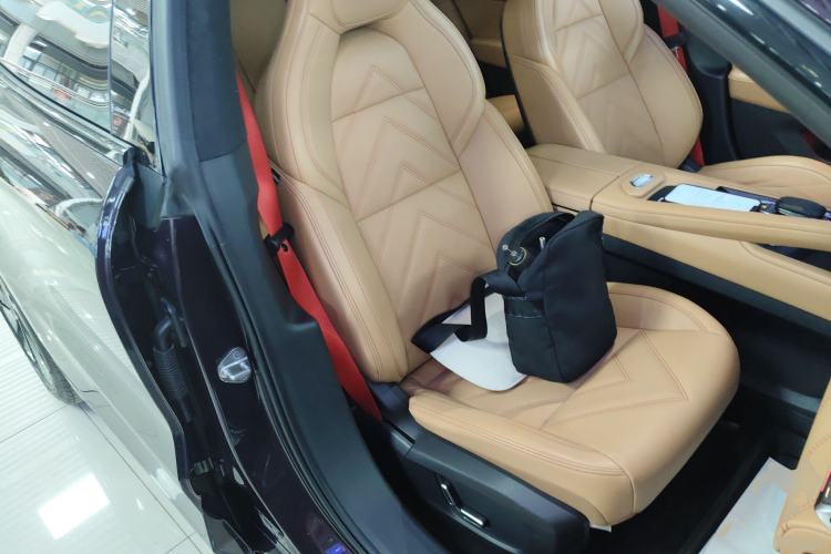 Used Zeekr 001 2023 ME Edition 100 kWh Right Front Seat
