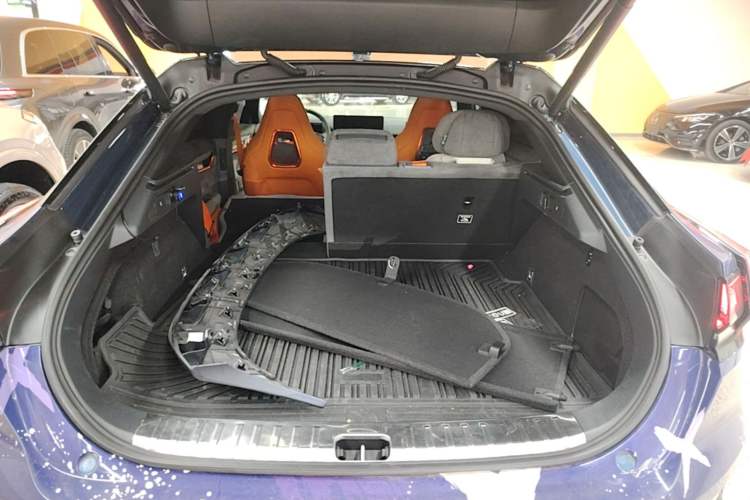 Used Zeekr 001 2023 YOU Edition 100 kWh Trunk