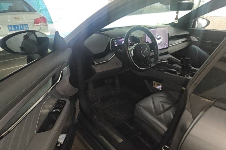 Used Zeekr 001 2023 WE Edition 86 kWh Driver Seat