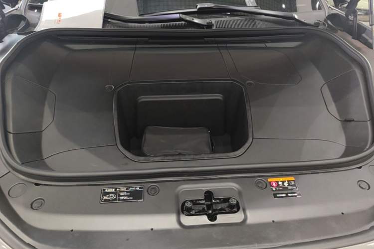 Used Zeekr 001 2023 WE Edition 86 kWh Engine Bay
